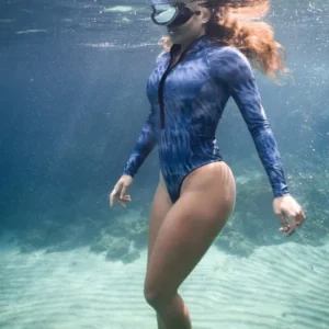 Fitplanet BañadorTiburon Tigre